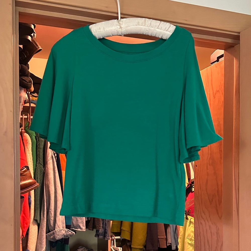 Maeve Women’s Tee with cute sleeve